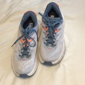 Hoka Gaviota W10
